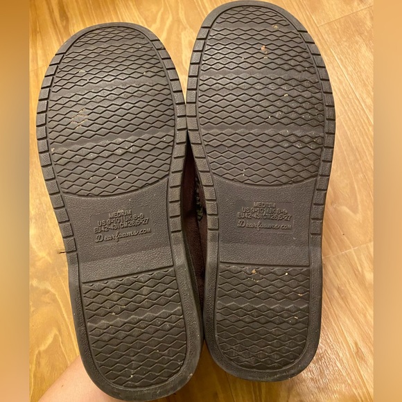 Men slippers size 9-10 - Picture 3 of 4